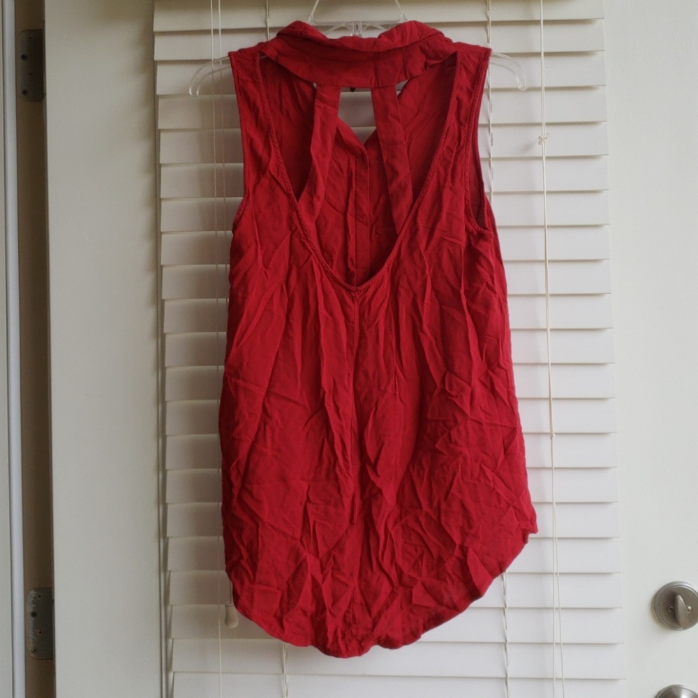 Red high low tank top - Picture 2 of 2